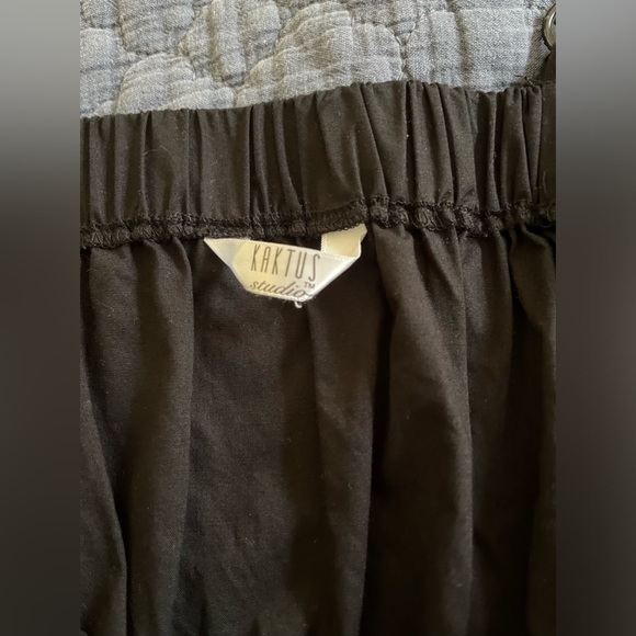 XL black , off white and green cotton romper - Picture 3 of 4